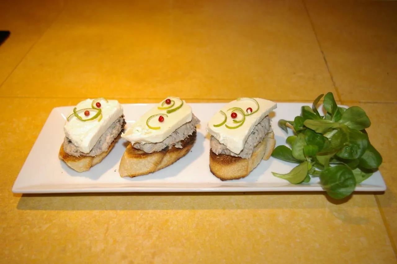 La Cognee Bed & Breakfast Cugnaux 4*,